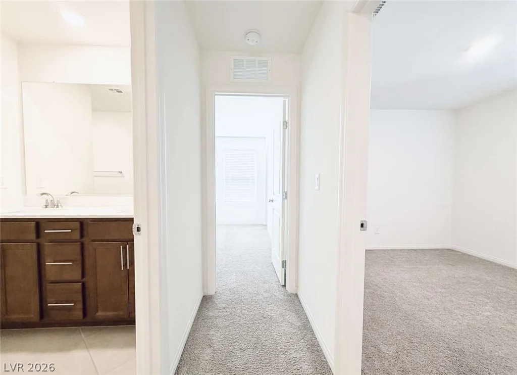 8616 Valley Village, Las Vegas, NV 89113