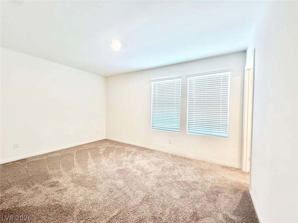 8616 Valley Village, Las Vegas, NV 89113