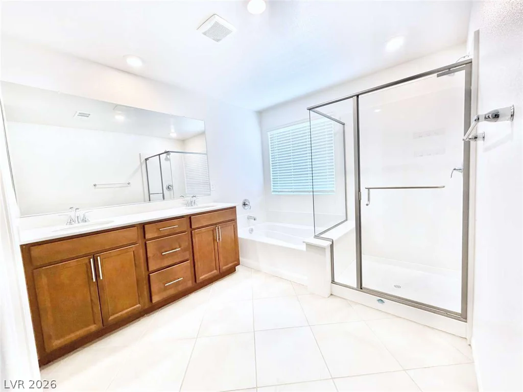 8616 Valley Village, Las Vegas, NV 89113