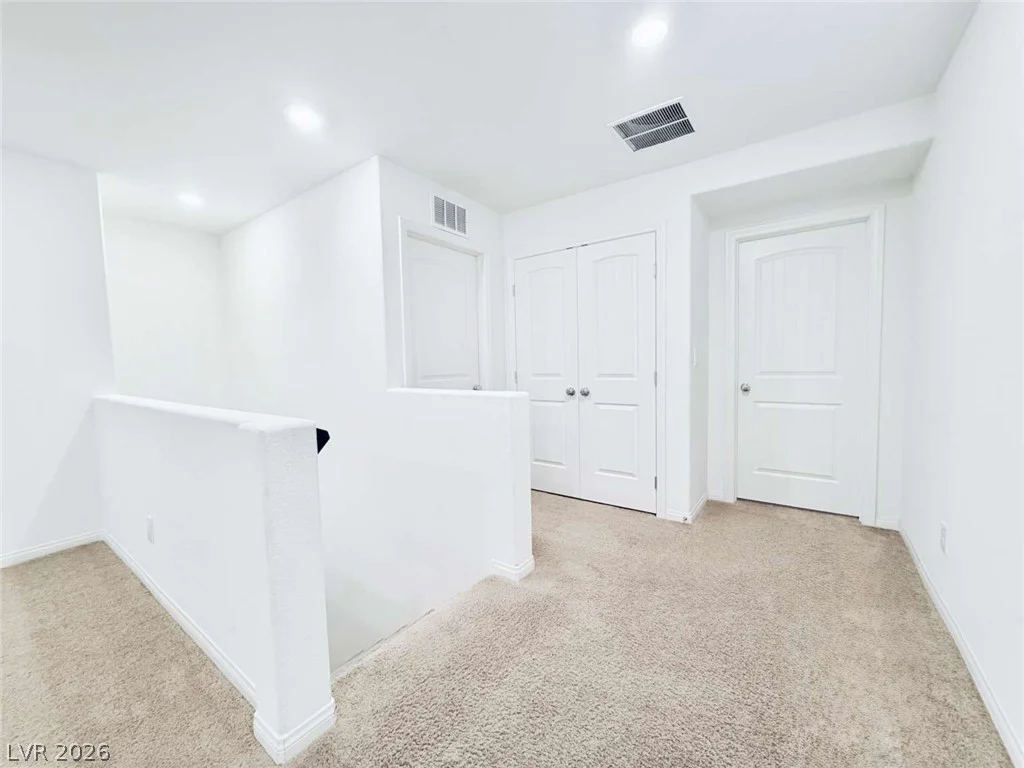 8616 Valley Village, Las Vegas, NV 89113