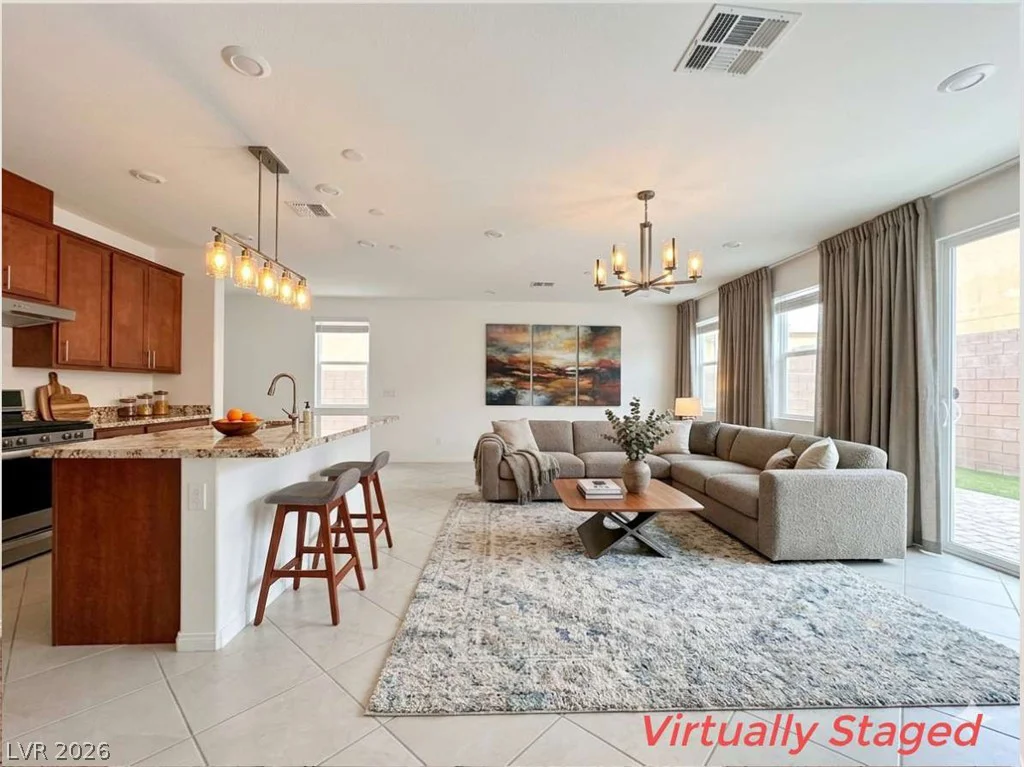 8616 Valley Village, Las Vegas, NV 89113