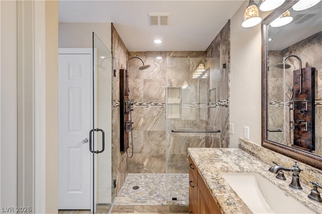 8560 Shady Pines, Las Vegas, NV 89143