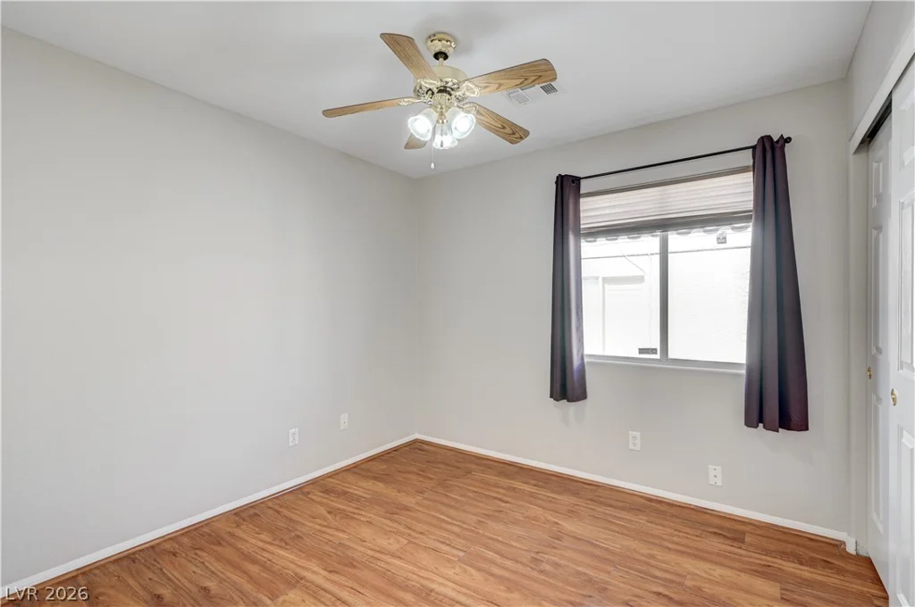 8560 Shady Pines, Las Vegas, NV 89143