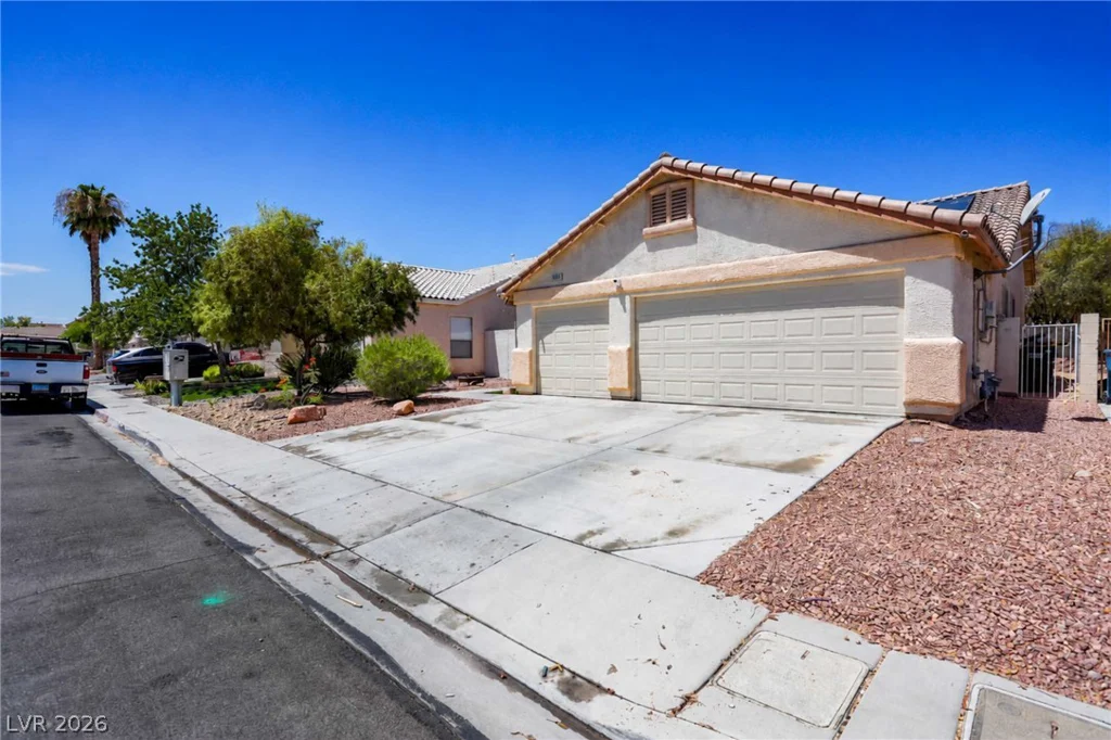 9111 Tapani, Las Vegas, NV 89123