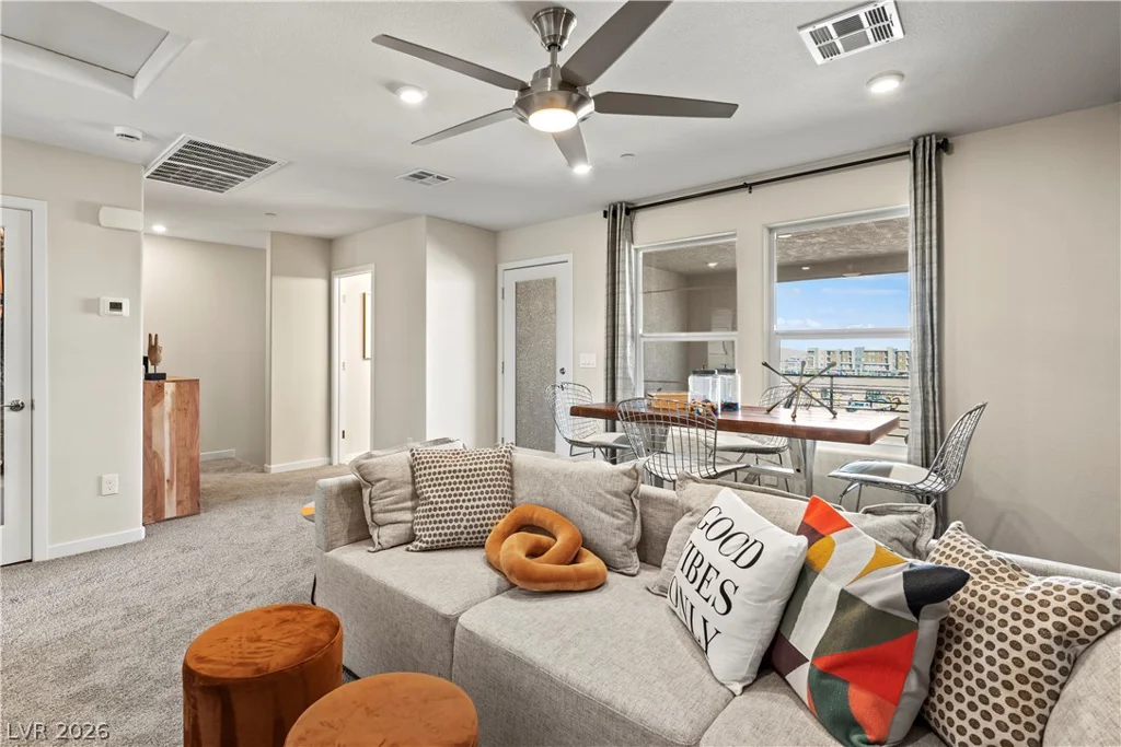 10407 Sapphire Storm, Las Vegas, NV 89141