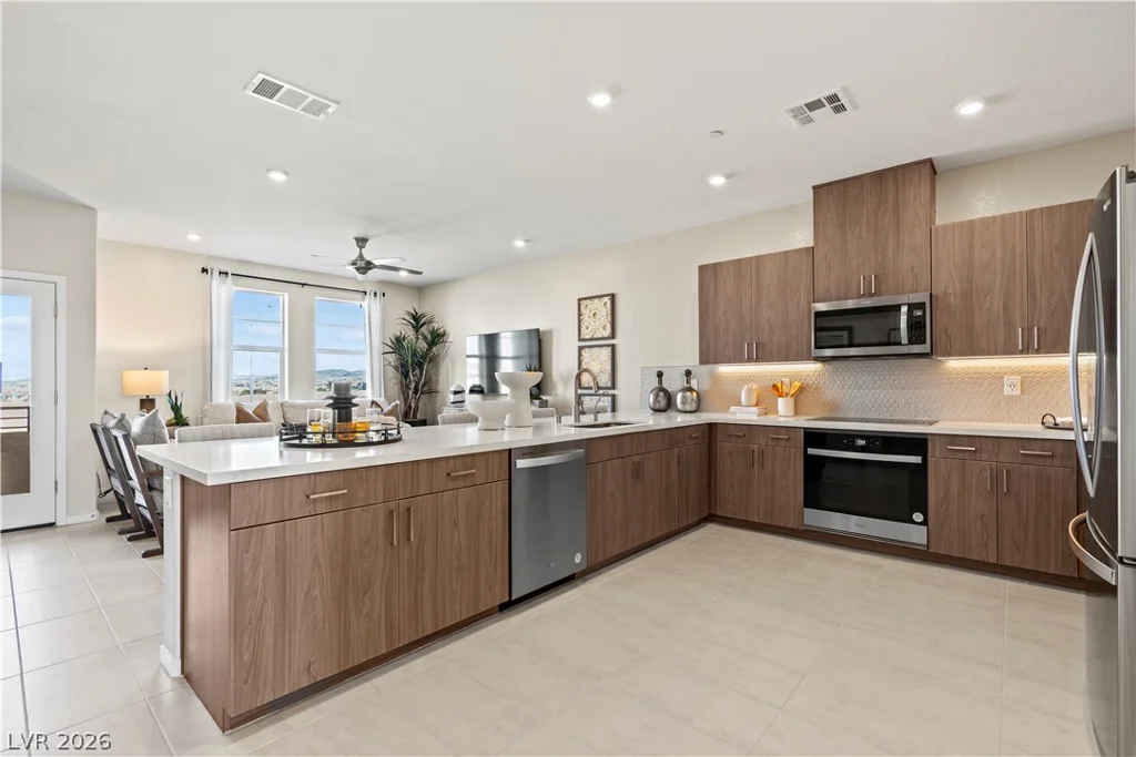 10407 Sapphire Storm, Las Vegas, NV 89141