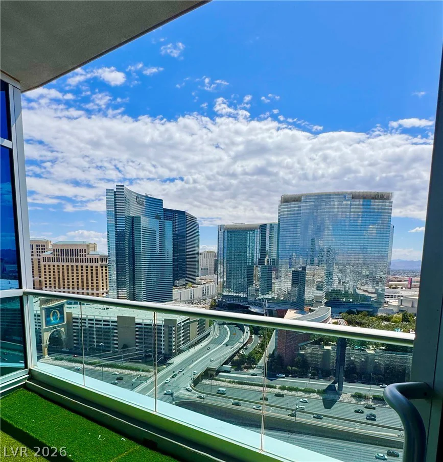 4525 Dean Martin, Las Vegas, NV 89103