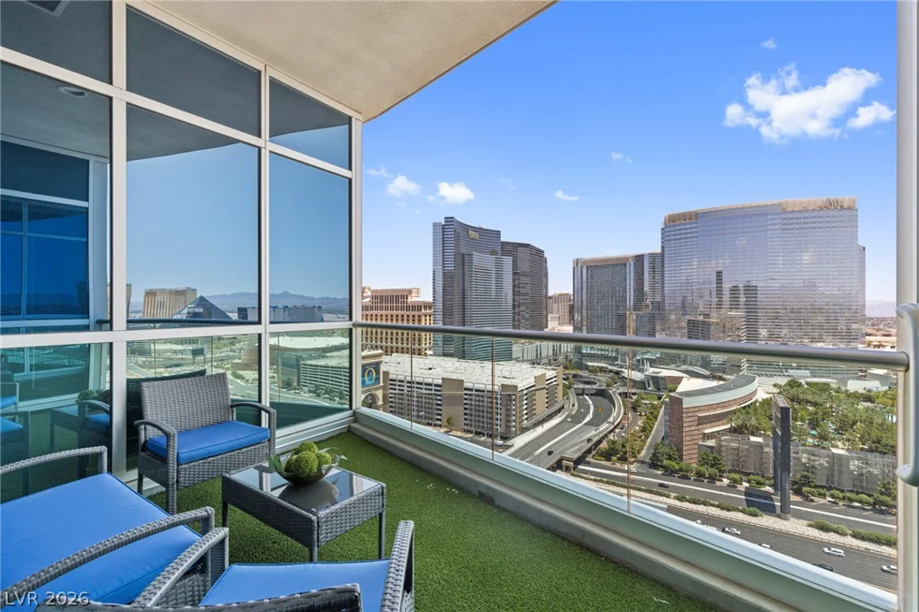 4525 Dean Martin, Las Vegas, NV 89103