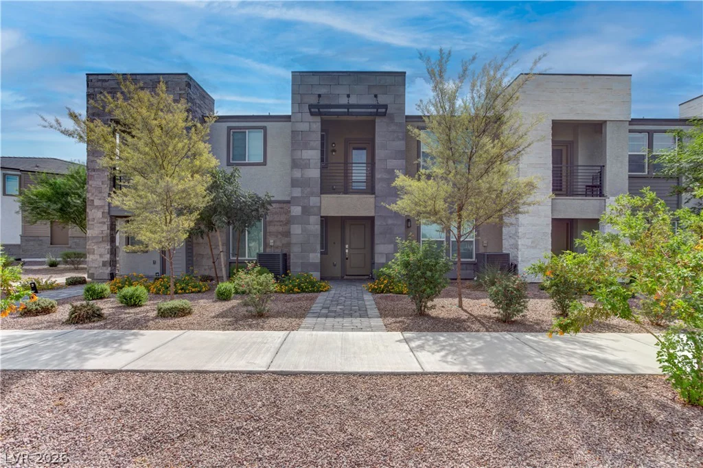 929 Kyanite, Henderson, NV 89011