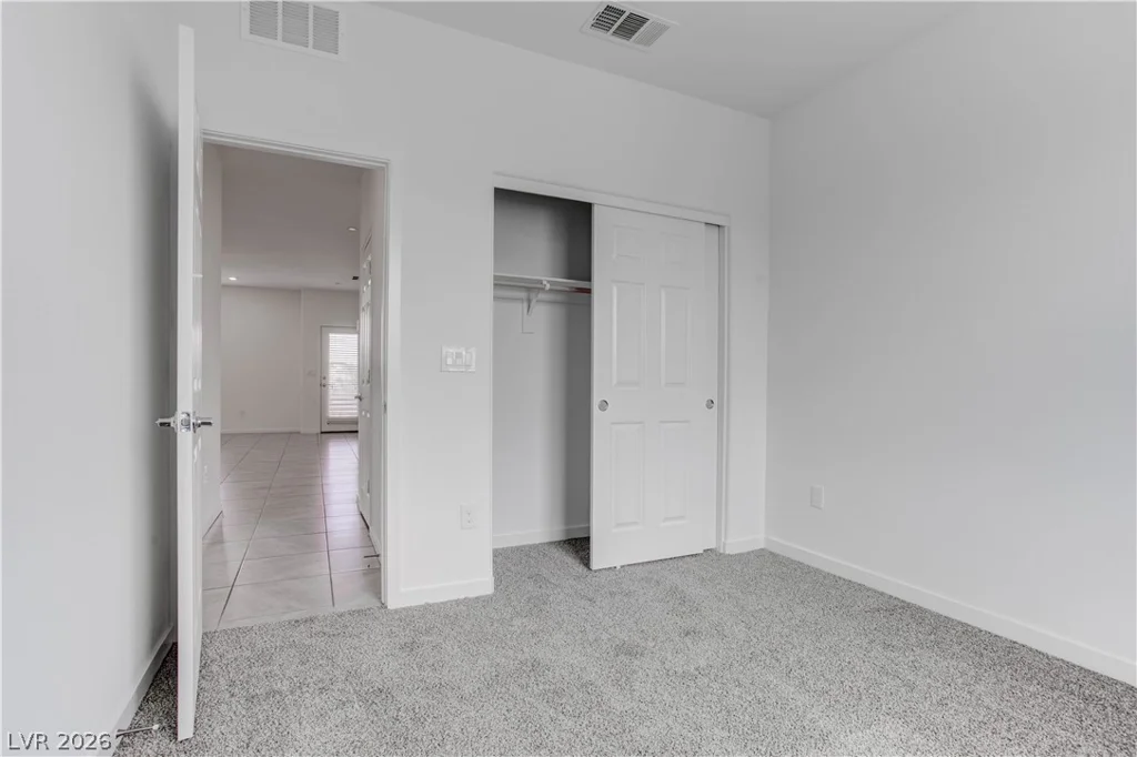 929 Kyanite, Henderson, NV 89011
