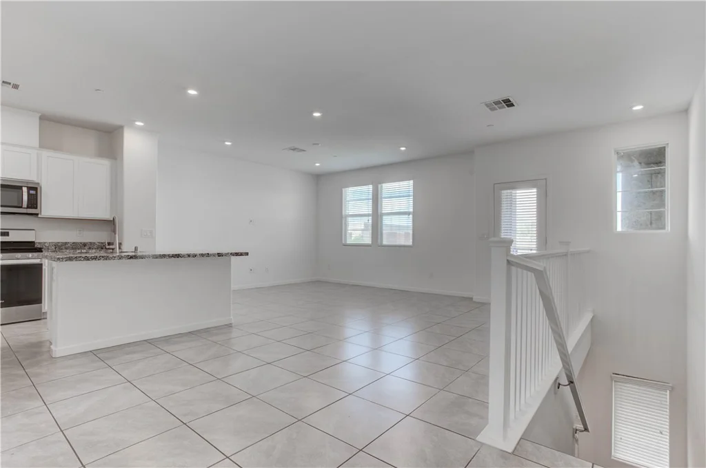 929 Kyanite, Henderson, NV 89011