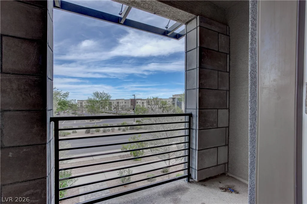 929 Kyanite, Henderson, NV 89011