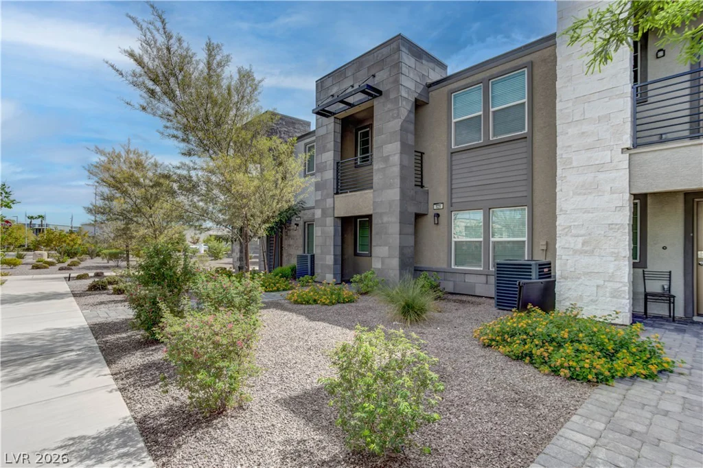 929 Kyanite, Henderson, NV 89011