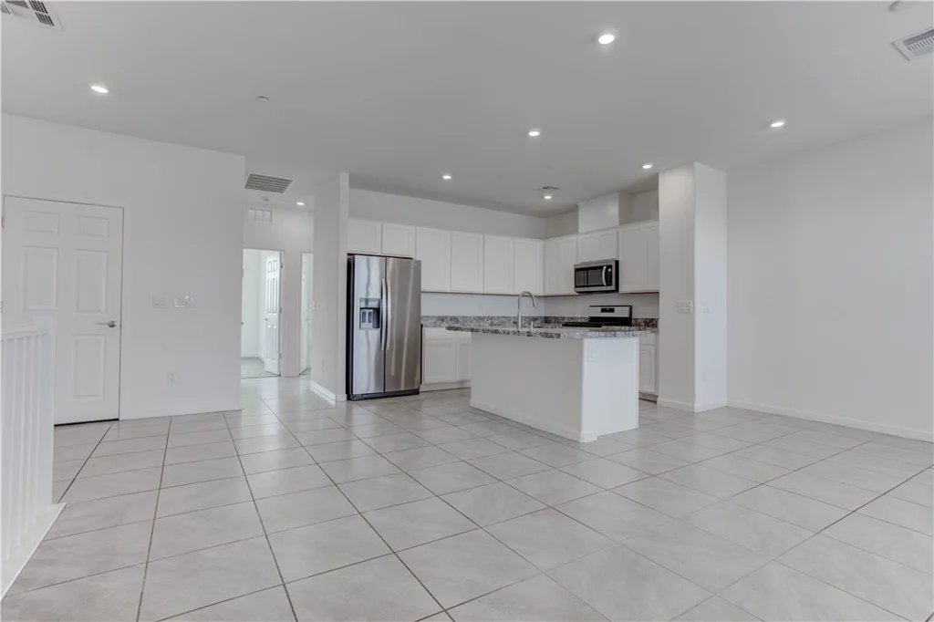 929 Kyanite, Henderson, NV 89011