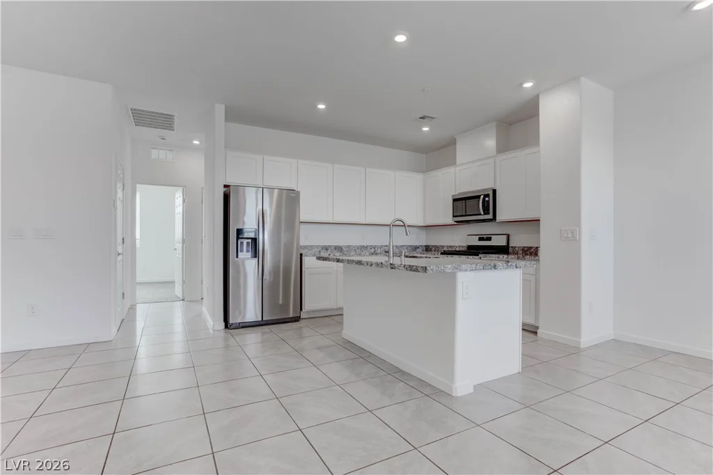 929 Kyanite, Henderson, NV 89011
