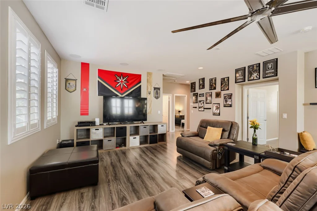 984 Pretty Fire, Las Vegas, NV 89178