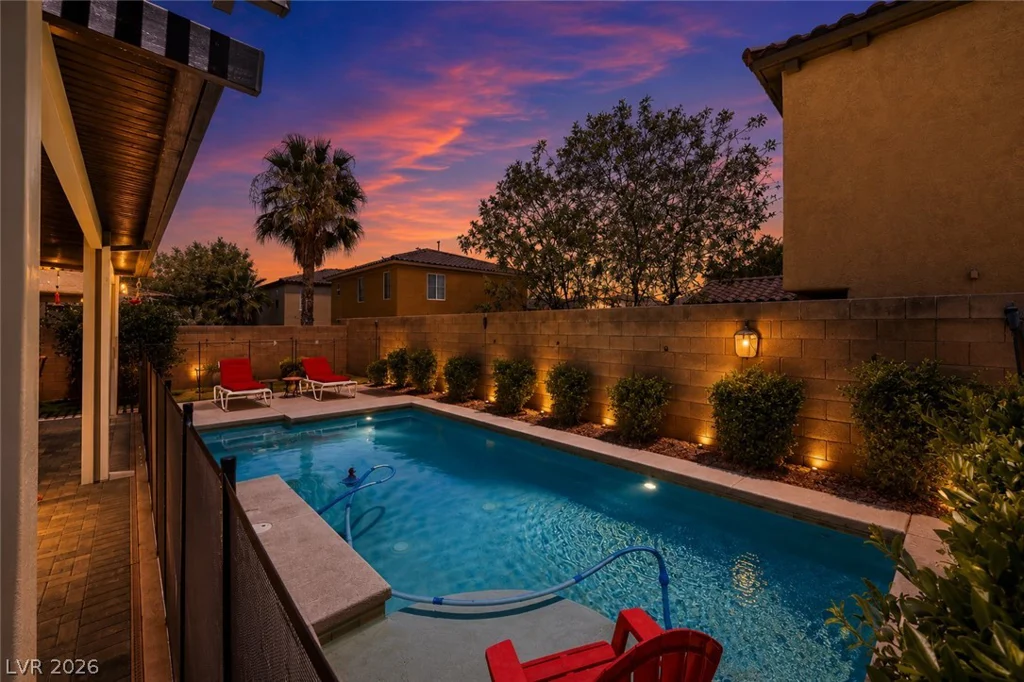 984 Pretty Fire, Las Vegas, NV 89178
