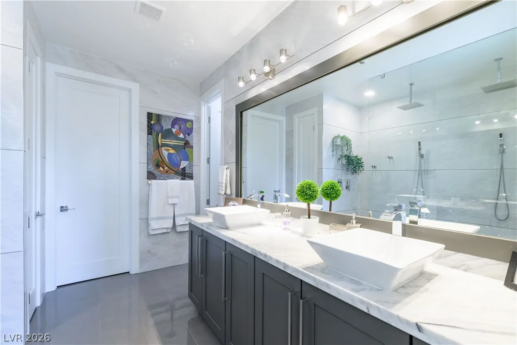 10605 Harvest Green, Las Vegas, NV 89135