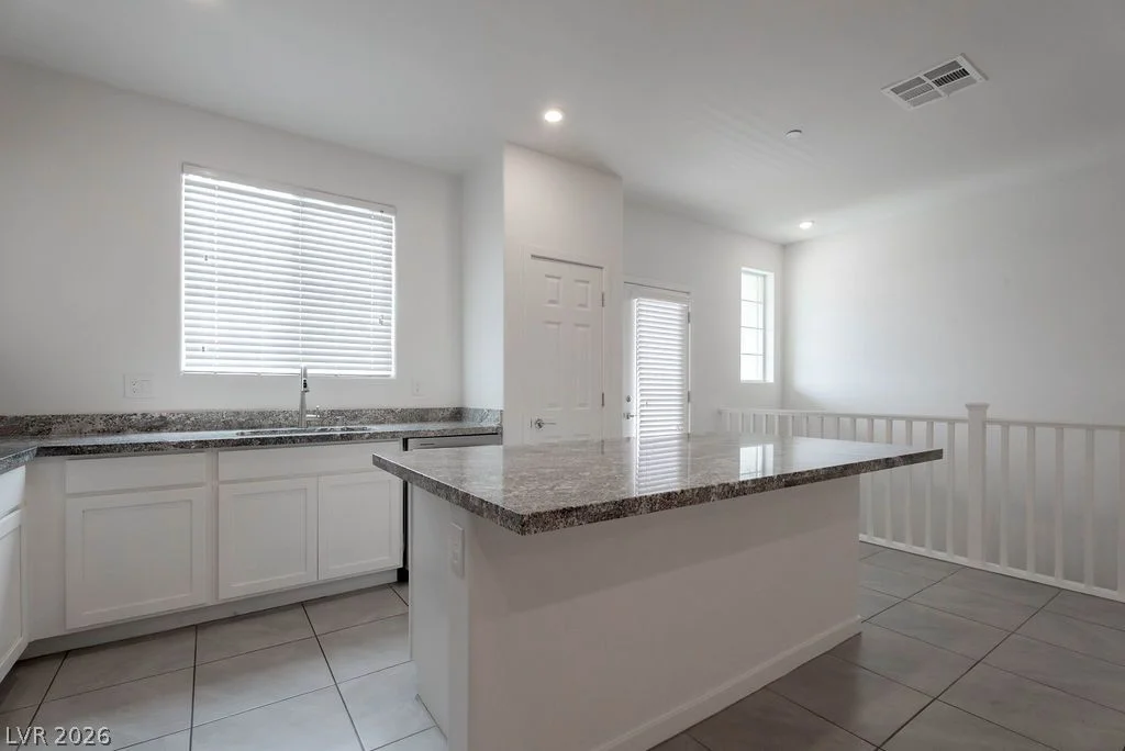 902 Bronzite, Henderson, NV 89011