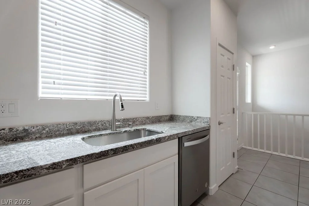 902 Bronzite, Henderson, NV 89011