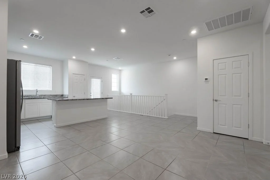 902 Bronzite, Henderson, NV 89011
