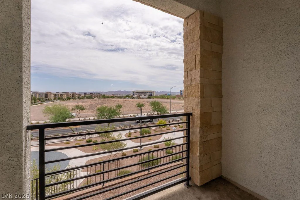902 Bronzite, Henderson, NV 89011