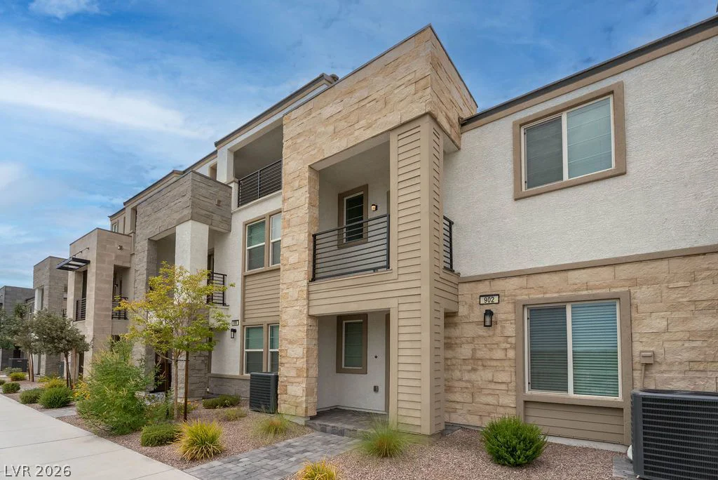 902 Bronzite, Henderson, NV 89011