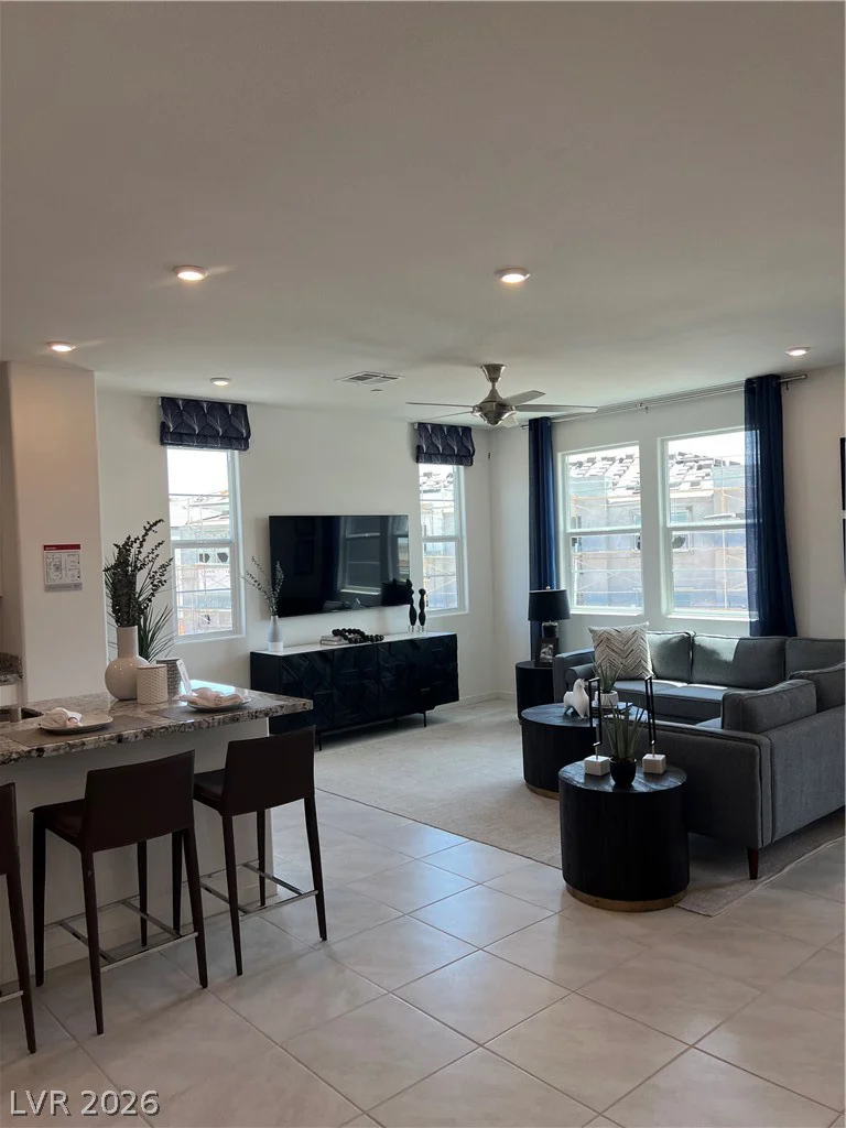 902 Bronzite, Henderson, NV 89011