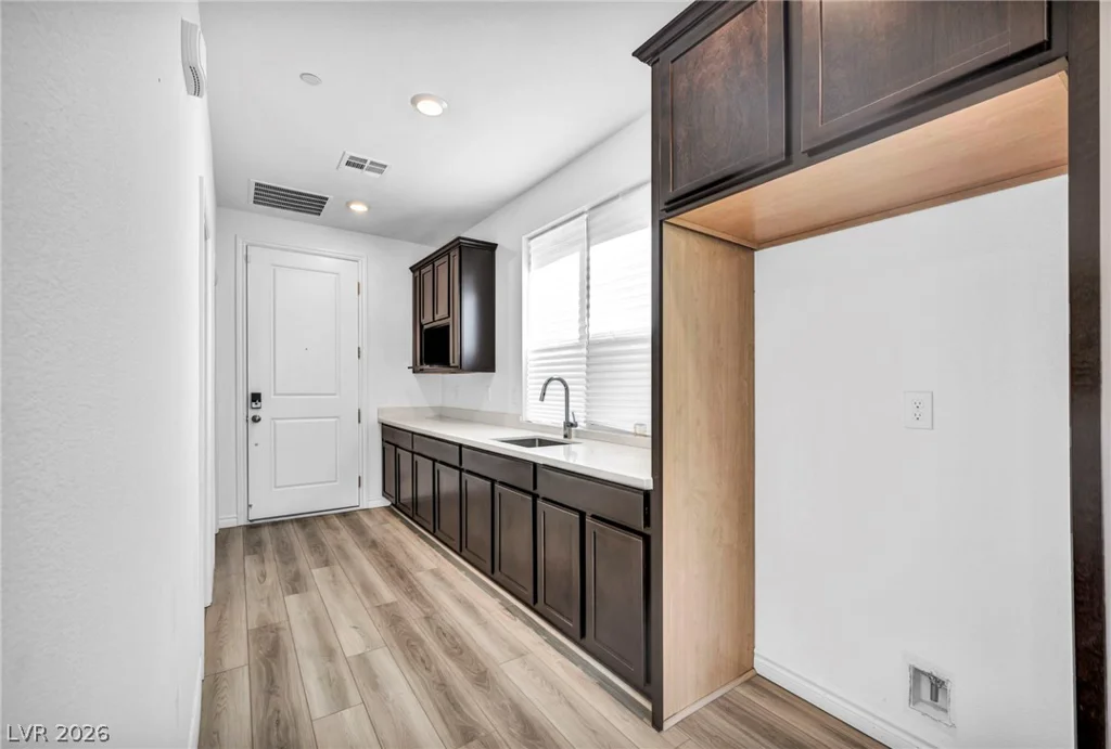 9250 Alden Pointe, Las Vegas, NV 89143