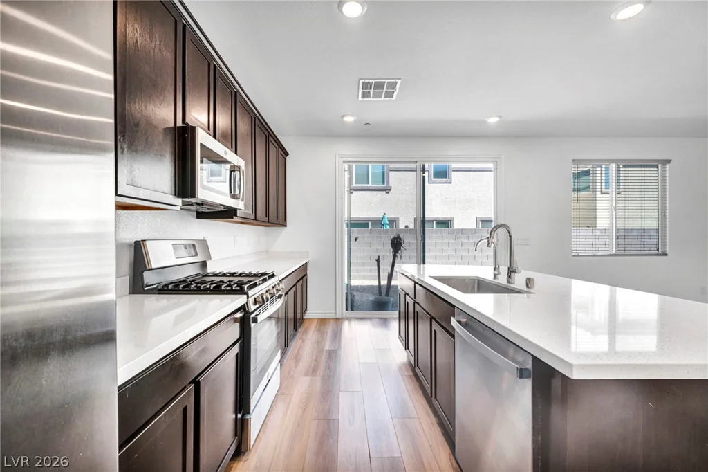 9250 Alden Pointe, Las Vegas, NV 89143