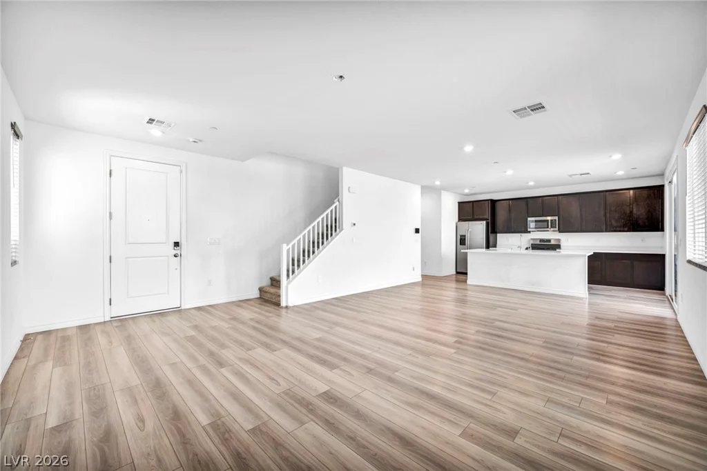 9250 Alden Pointe, Las Vegas, NV 89143