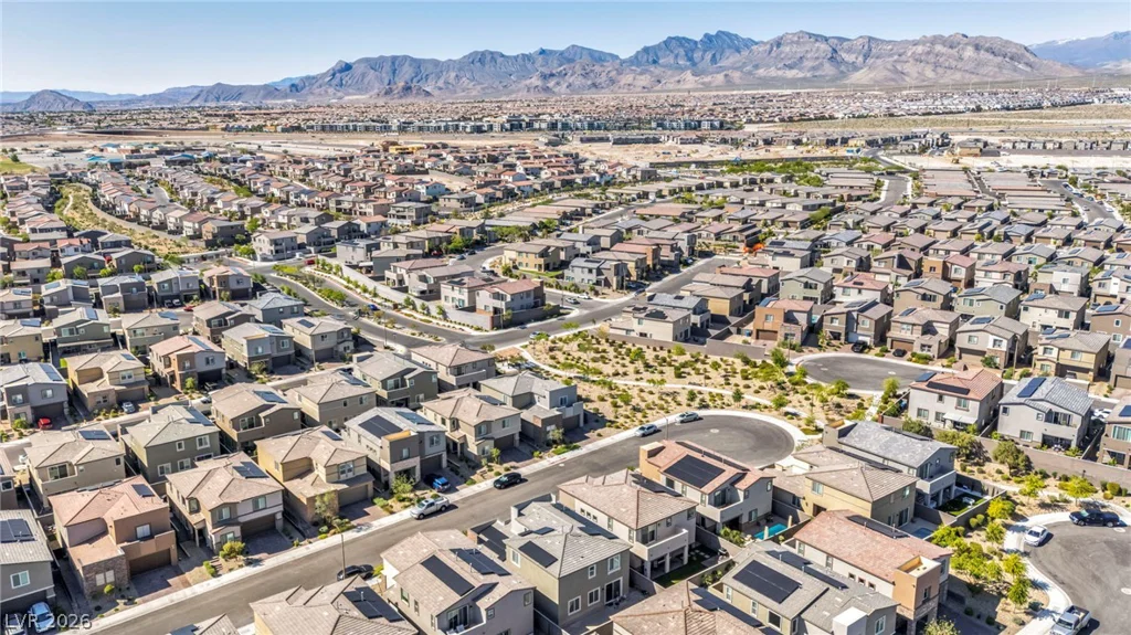 9250 Alden Pointe, Las Vegas, NV 89143