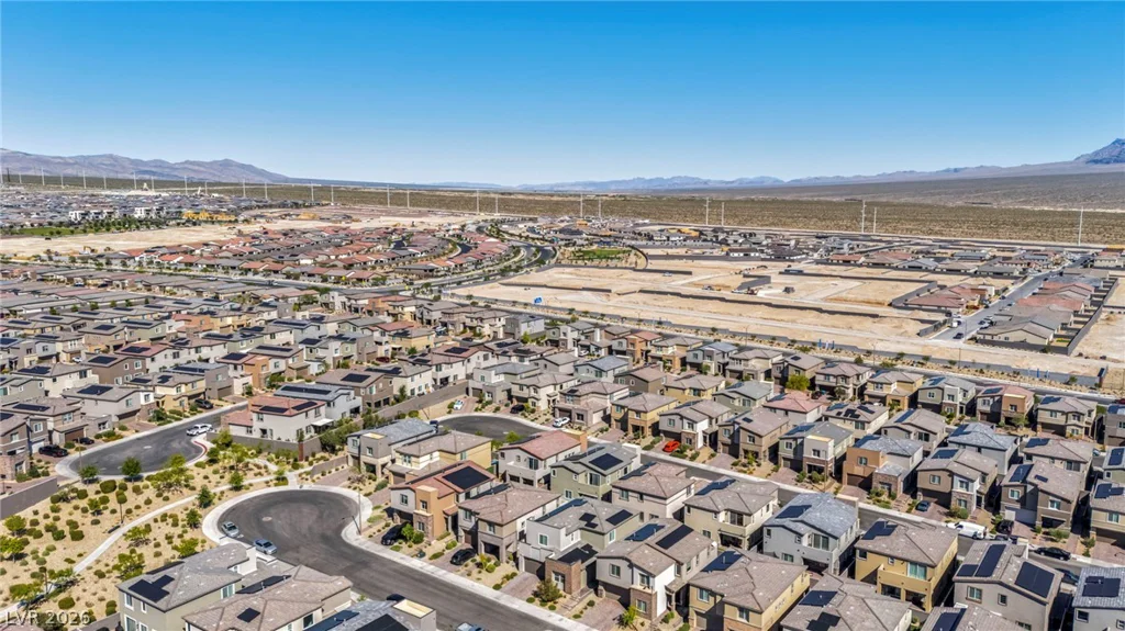 9250 Alden Pointe, Las Vegas, NV 89143
