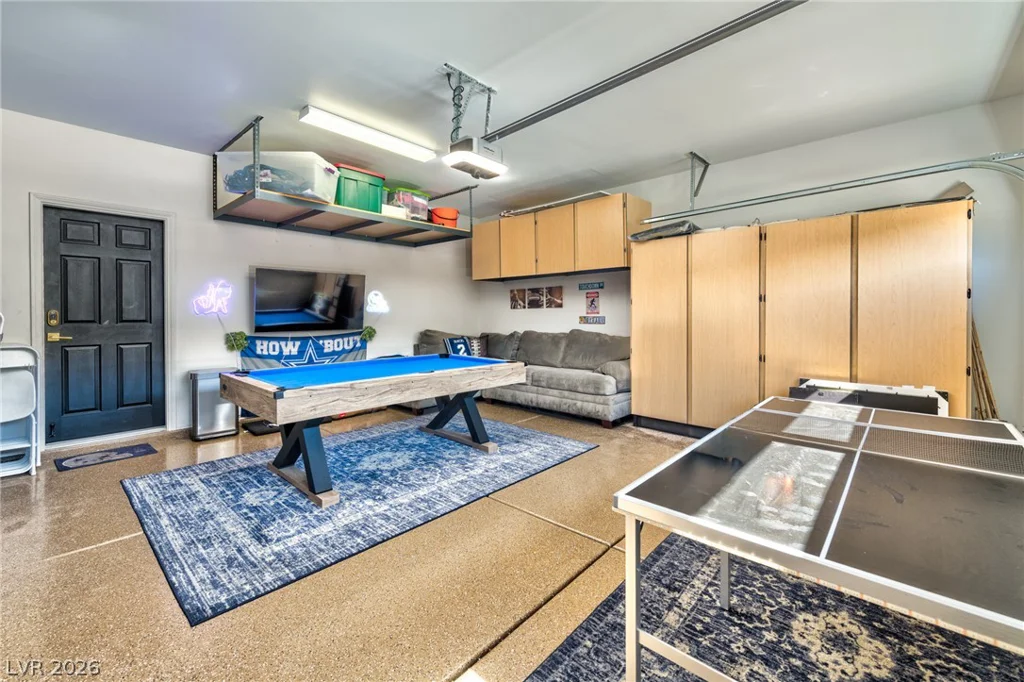 9758 Hawk Crest, Las Vegas, NV 89141