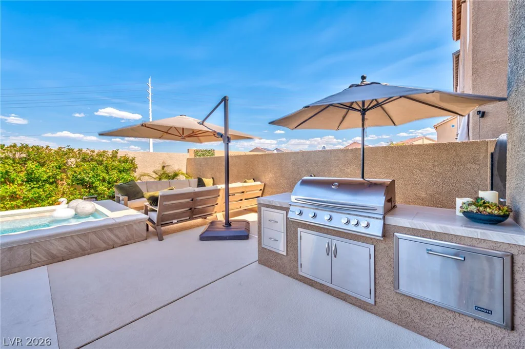9758 Hawk Crest, Las Vegas, NV 89141