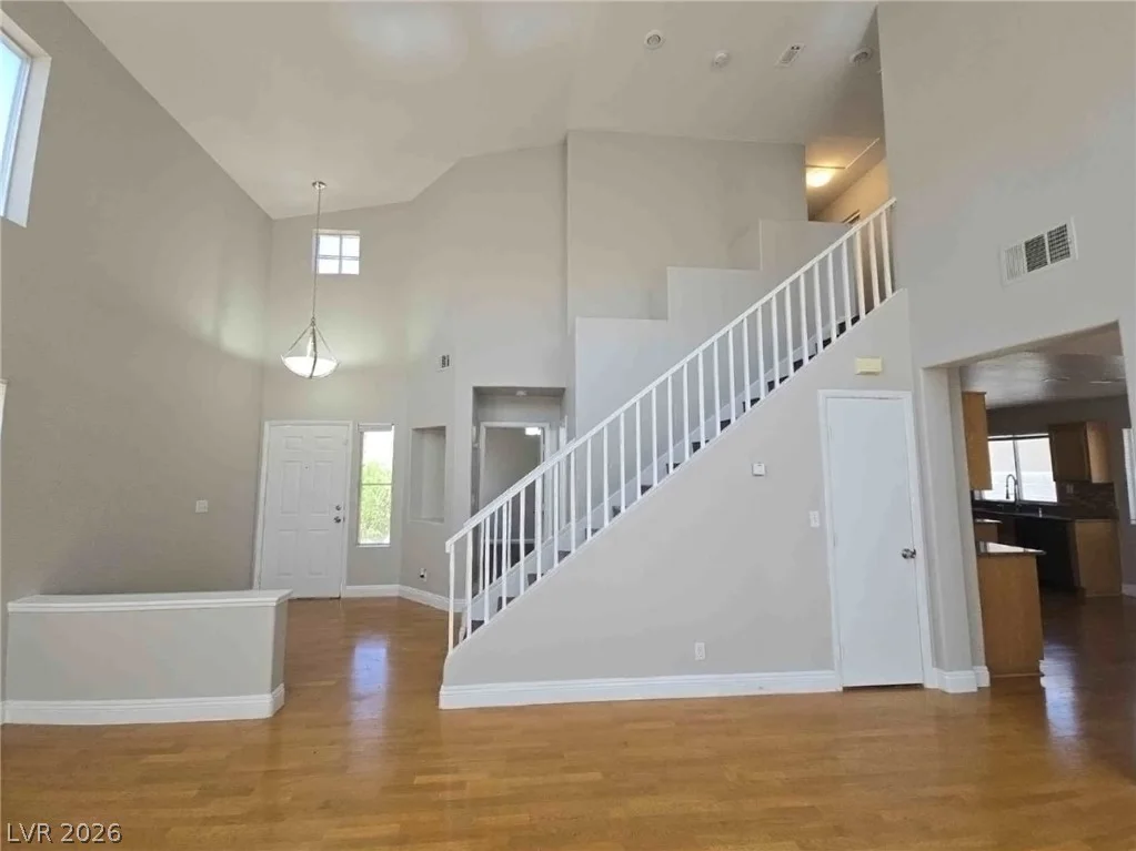 5930 Springmist, North Las Vegas, NV 89031