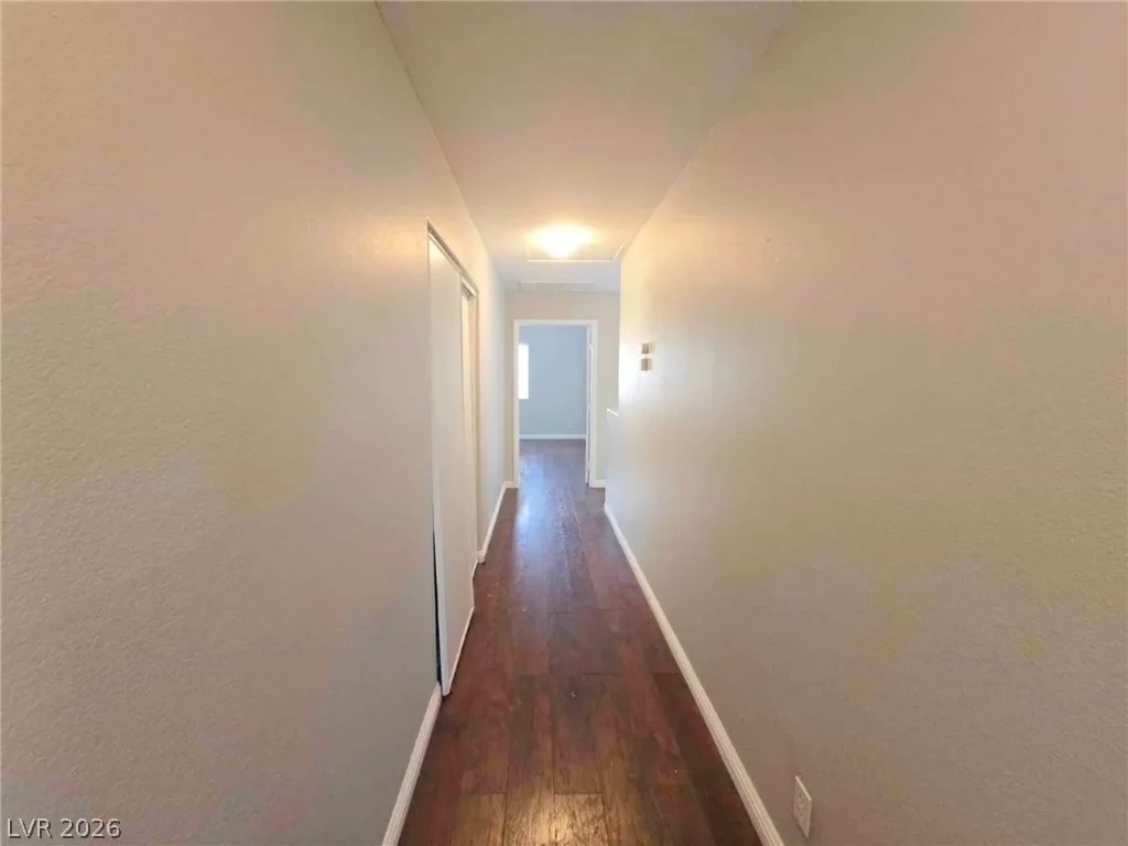 5930 Springmist, North Las Vegas, NV 89031