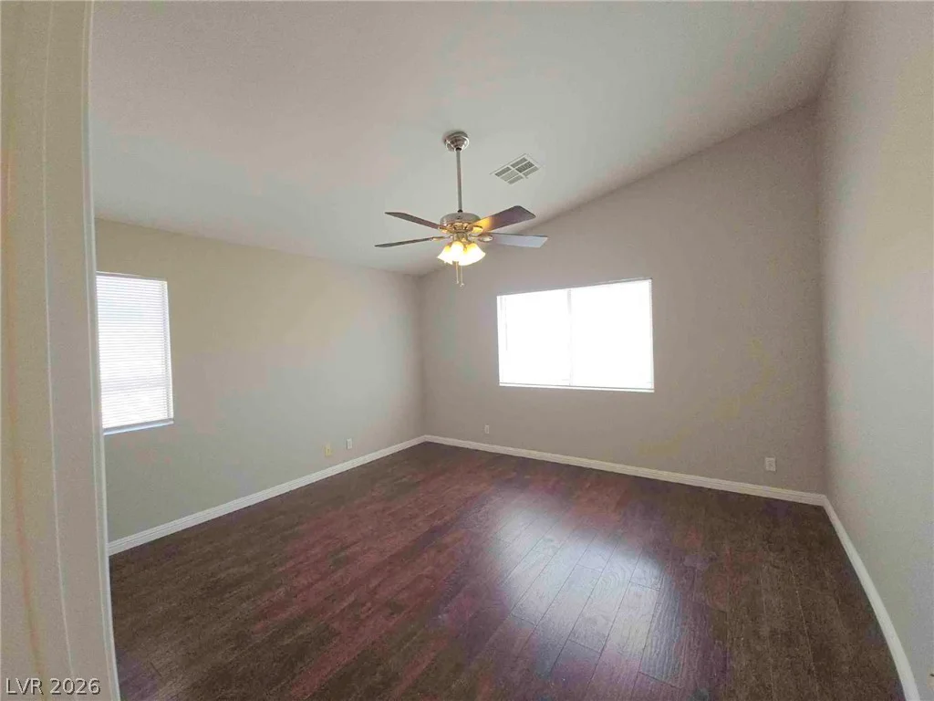 5930 Springmist, North Las Vegas, NV 89031