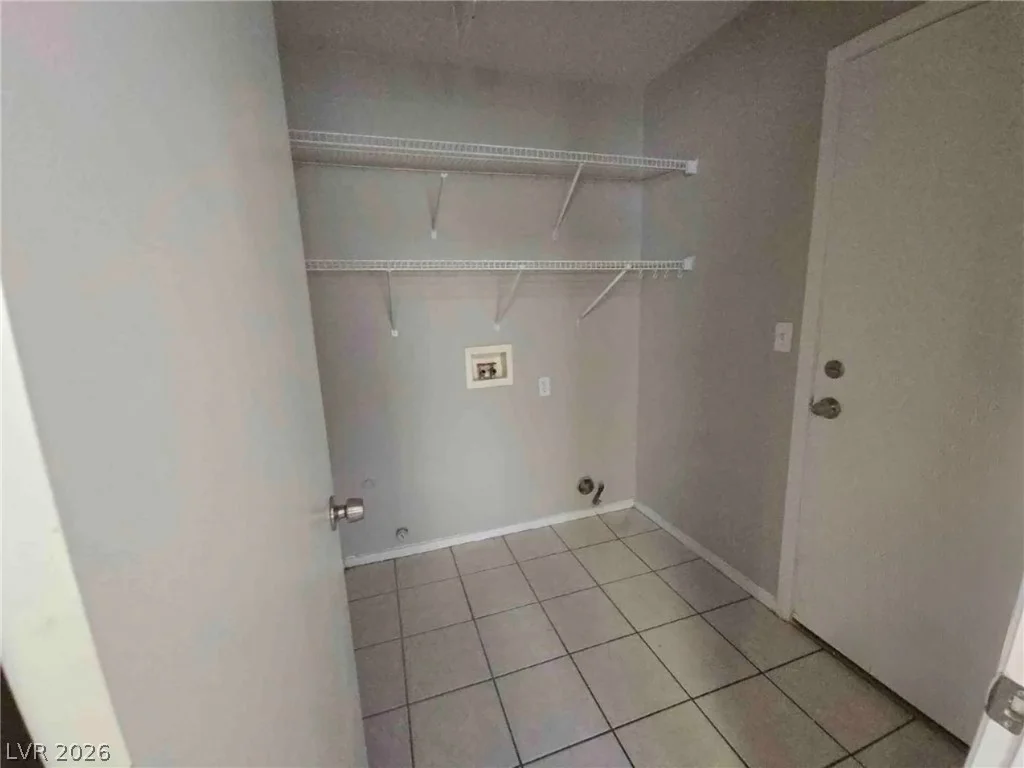 5930 Springmist, North Las Vegas, NV 89031