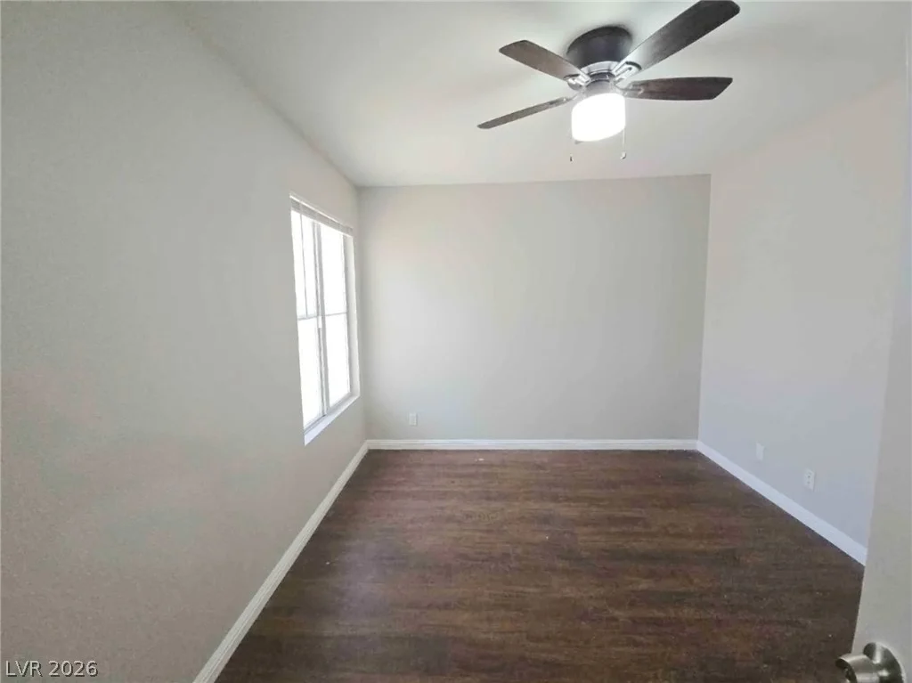 5930 Springmist, North Las Vegas, NV 89031