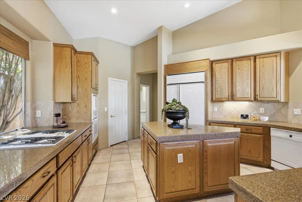 10009 Sienna Peak, Las Vegas, NV 89144