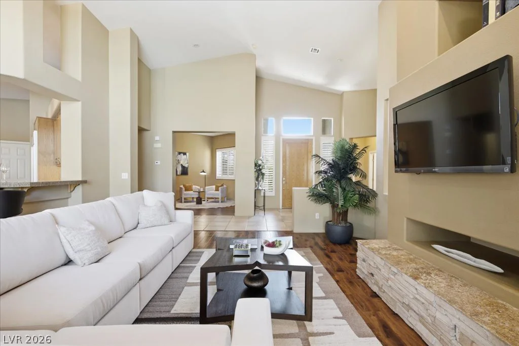 10009 Sienna Peak, Las Vegas, NV 89144