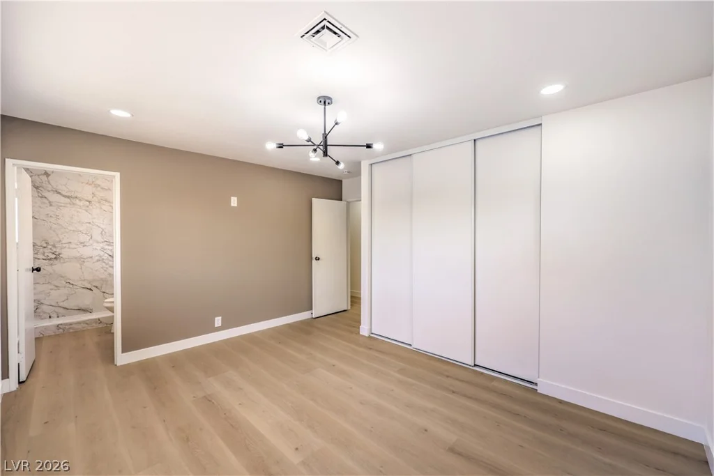 5913 Alta, Las Vegas, NV 89107