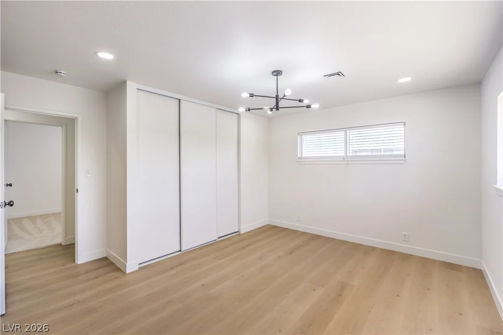 5913 Alta, Las Vegas, NV 89107