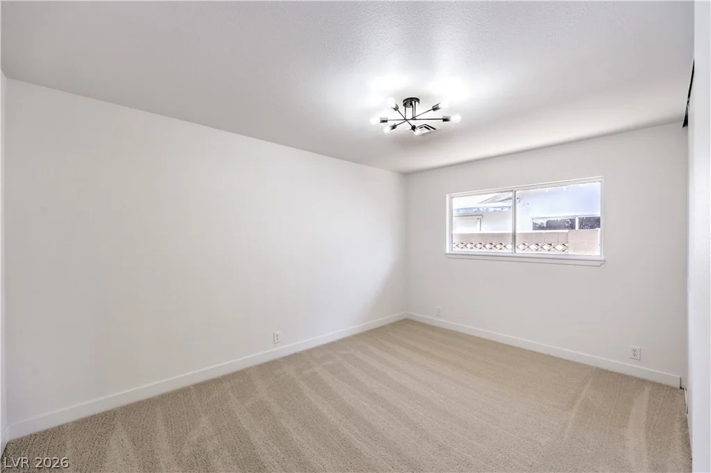 5913 Alta, Las Vegas, NV 89107