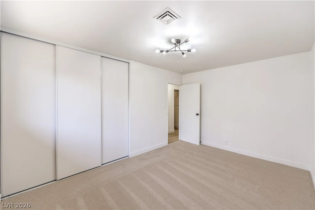 5913 Alta, Las Vegas, NV 89107
