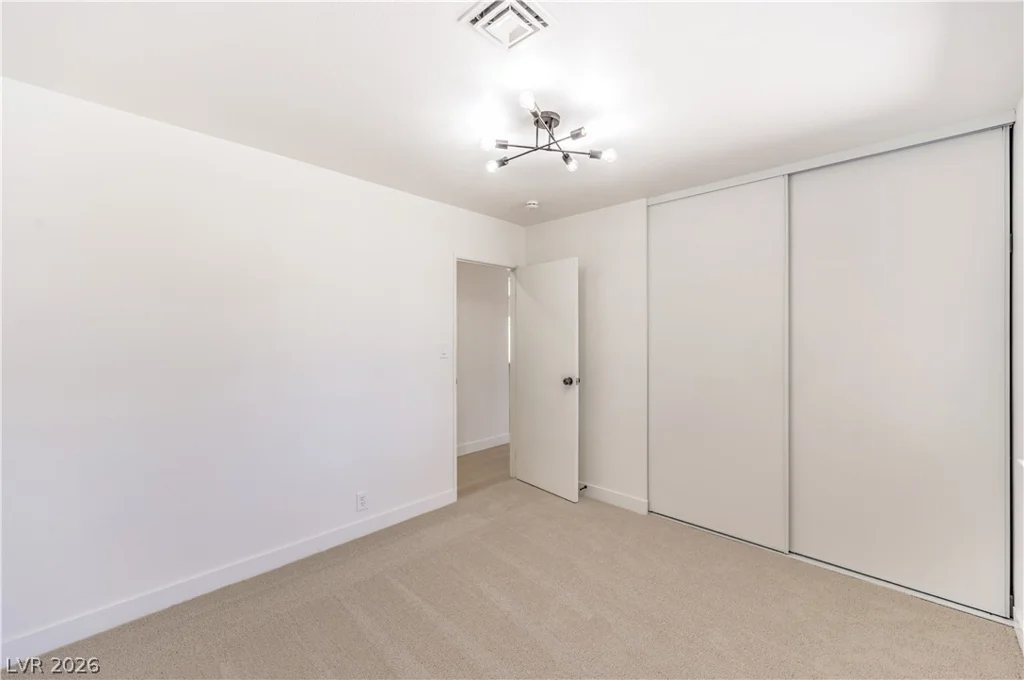 5913 Alta, Las Vegas, NV 89107