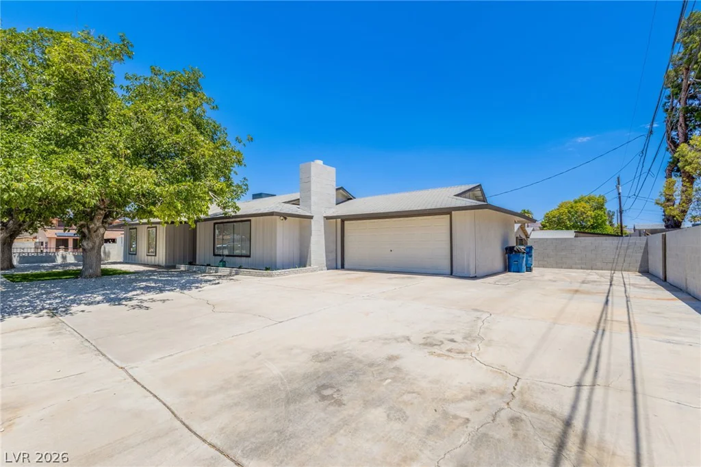 4715 Idaho, Las Vegas, NV 89104