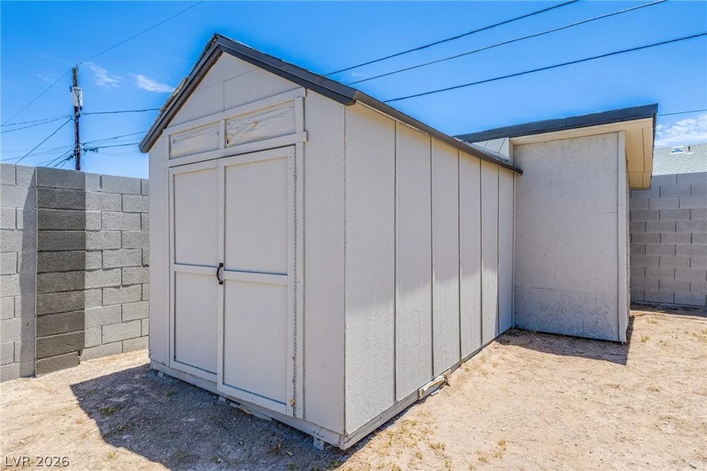 4715 Idaho, Las Vegas, NV 89104