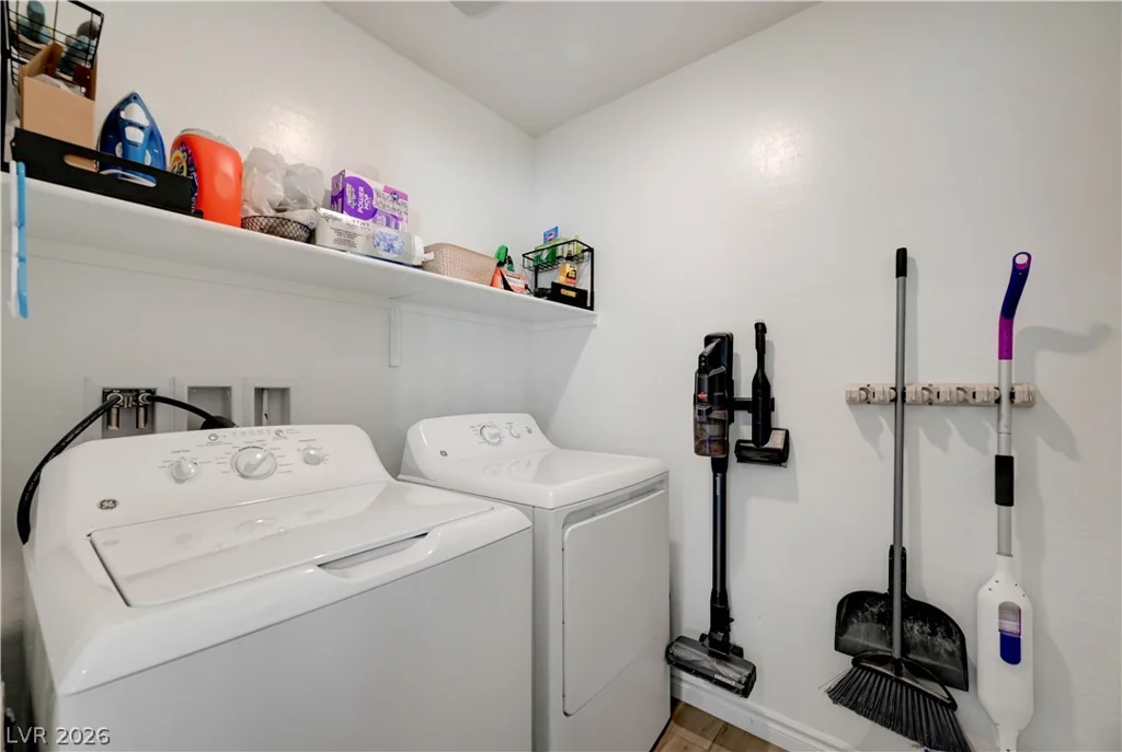 7204 Decatur, Las Vegas, NV 89131